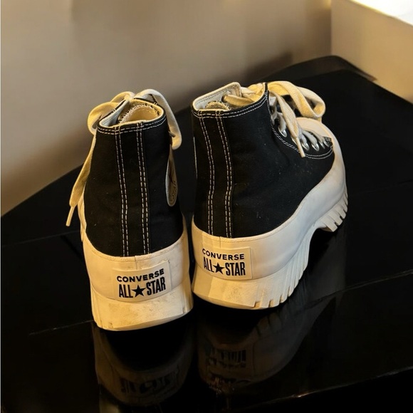 Converse Chuck Taylor Lugged 2.0 Platform Women's Black High-Top Sneakers - Picture 10 of 10